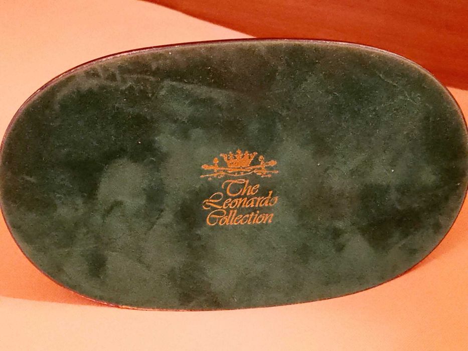 Фигура "Дамата върху възглавница"