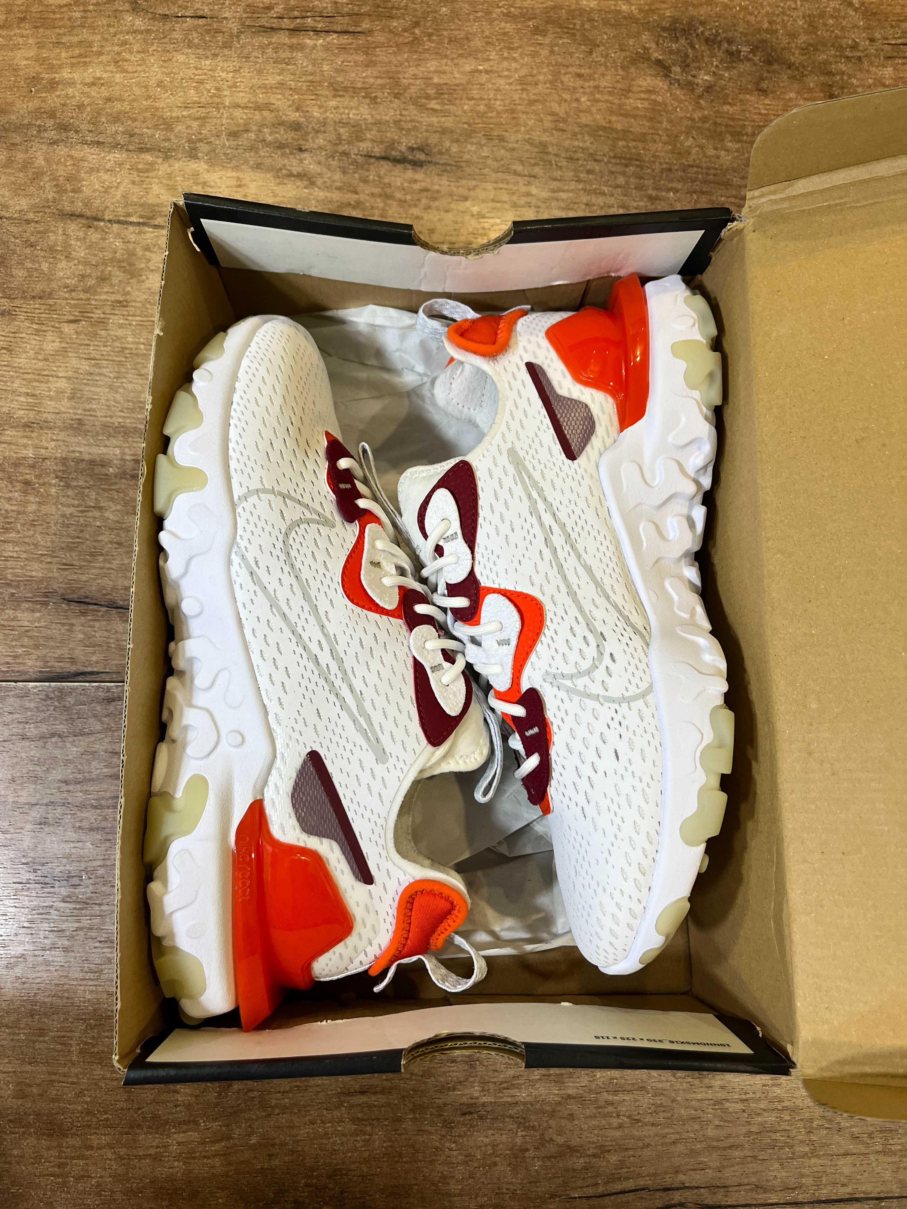 ОРИГИНАЛНИ *** Nike React Vision D/MS/X White Grey Orange