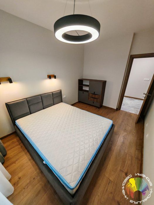 Продава се Тристаен апартамент в Бургас, Славейков - 137 кв.м за 2847 €/кв.м - Снимка #19