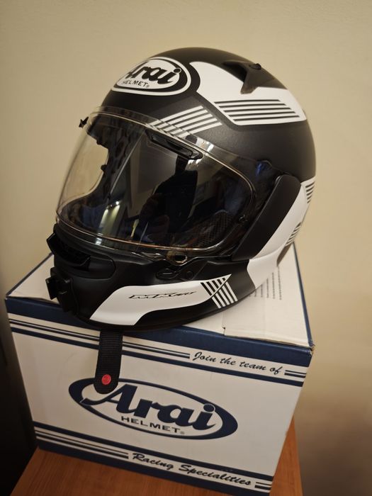 Каска Arai Profile V  размер L