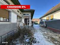 Casa cu potential de investitie 280 mp utili teren liber 2064 Cincu