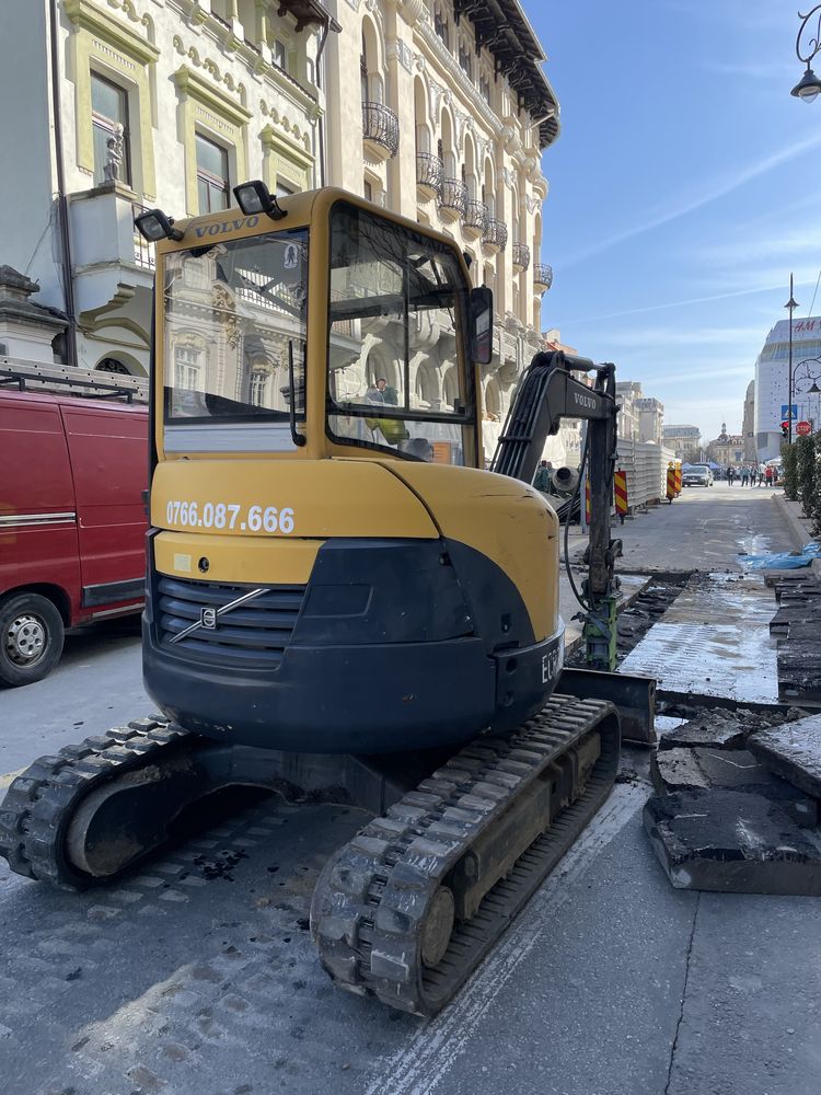 Demolare Evacuare MOLOZ cu miniexcavator, incarc moluz + transport