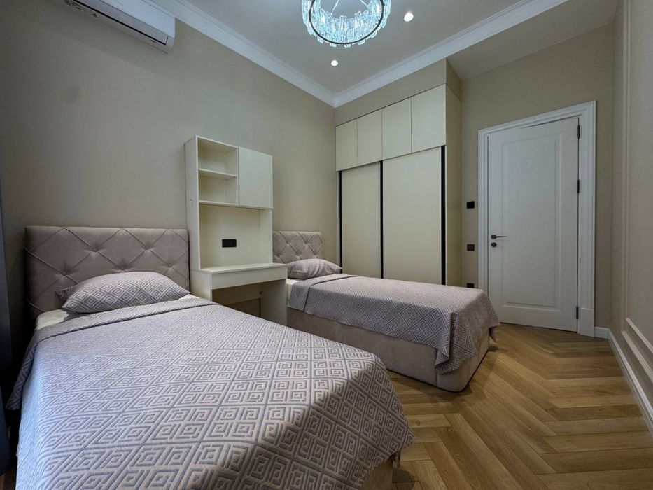 Срочно продается 3х комнатная квартира новостройка ЖК OQ Saroy Delux