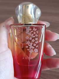 Продам туалетную воду Avon