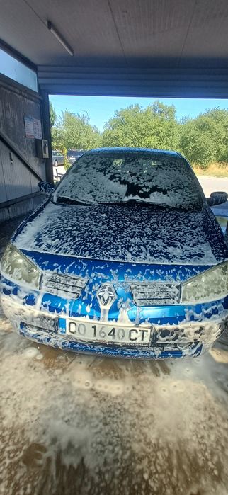 Продавам рено меган 2 2003г 1.5 DCI 82 к.с