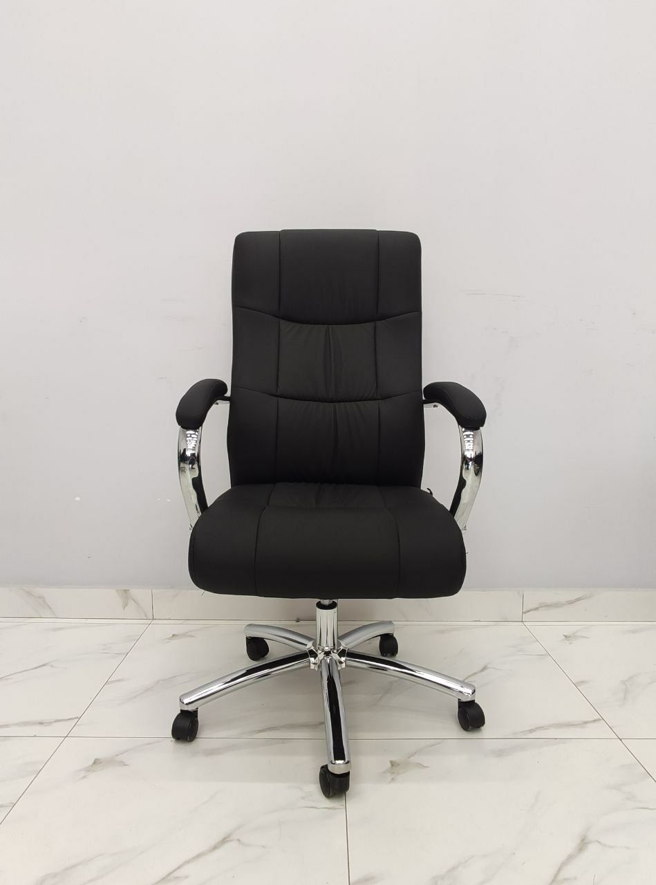 Кресло для руководителя модель Ривас