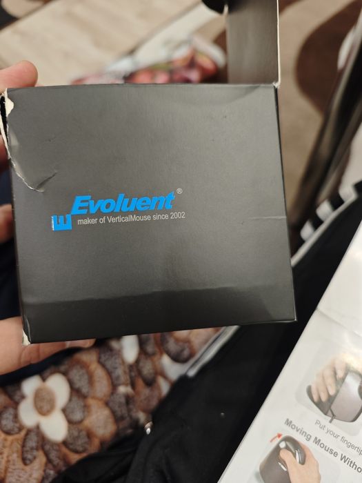 Вертикална мишка Evoluent D Large VMDL