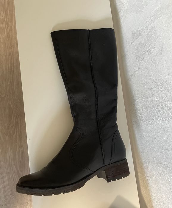 Демисезонные сапоги, кожа