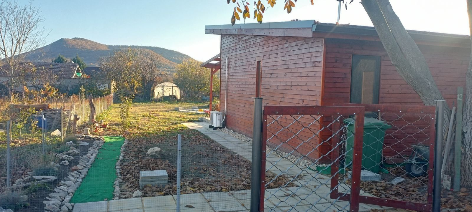 Нова къща Варненска област Община Провадия Село Тутраканци.