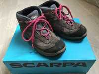 Обувки Scarpa 36