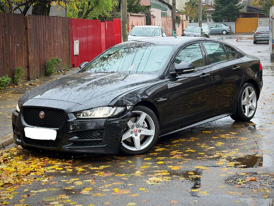 Jaguar xe/2.0 Diesel/2015/Usor Avariat