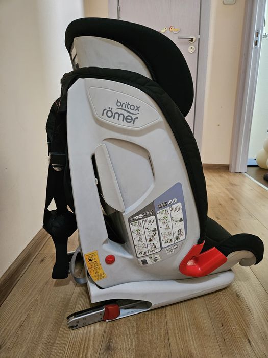 Столче за кола с изофикс Britax Romer