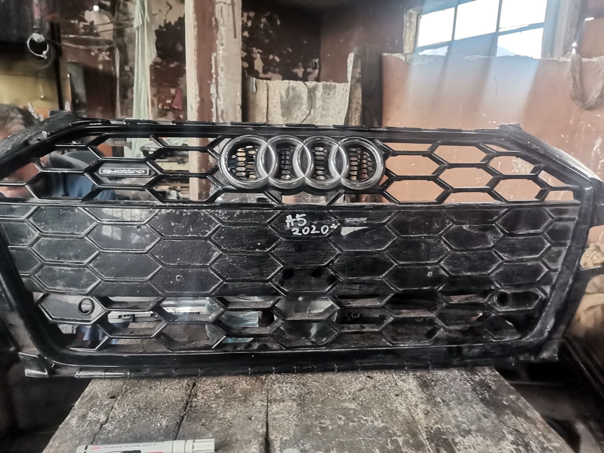 Оргинална Предна решетка ауди а5 audi a5 2020++