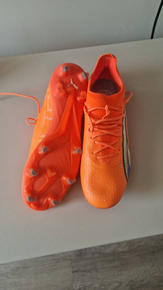Футболни обувки PUMA ULTRA  ULTIMATE