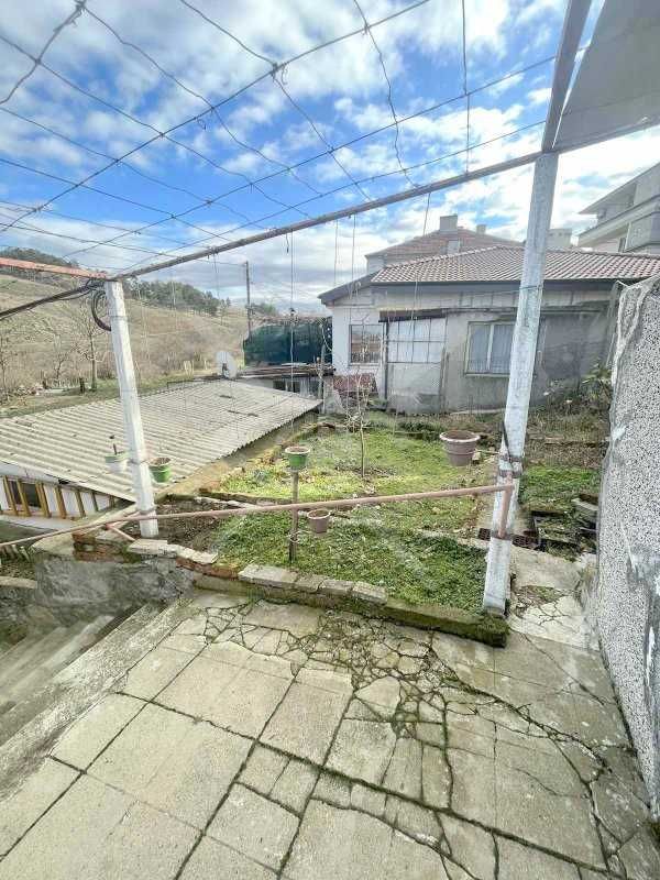 Продава се Къща в Карнобат - 60 кв.м за 750 €/кв.м - Снимка #1