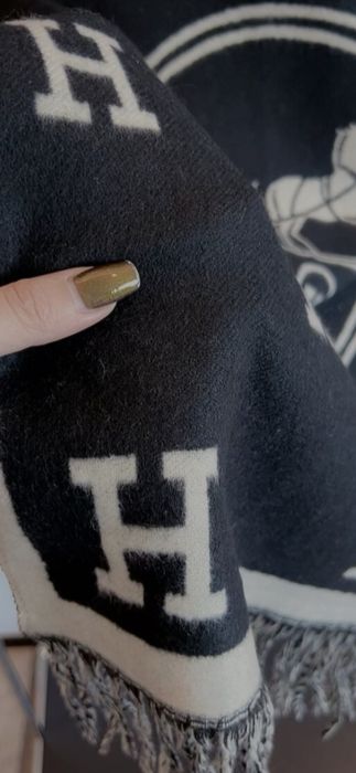 Fular Hermes, model 2026