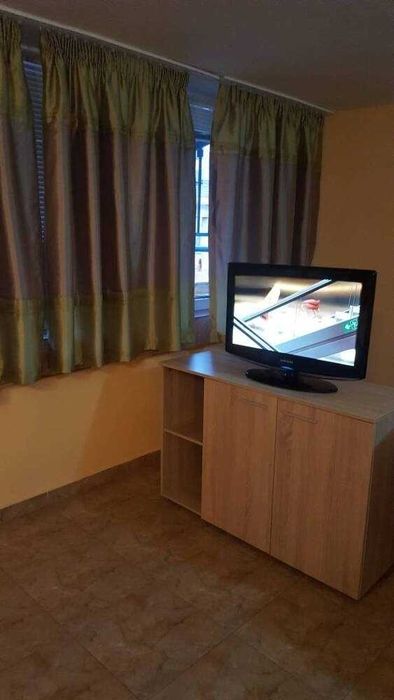 Продава се Тристаен апартамент в Пловдив, Център - 80 кв.м за 1875 €/кв.м - Снимка #6