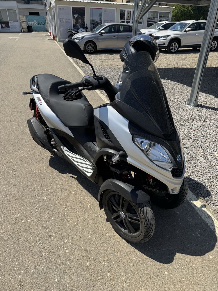 Piaggio MP3 Sport 300cmc