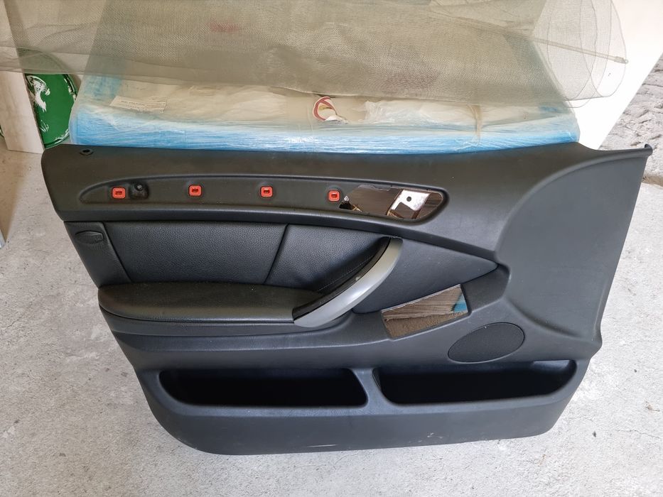 Части за БМВ Х5 Е53,.