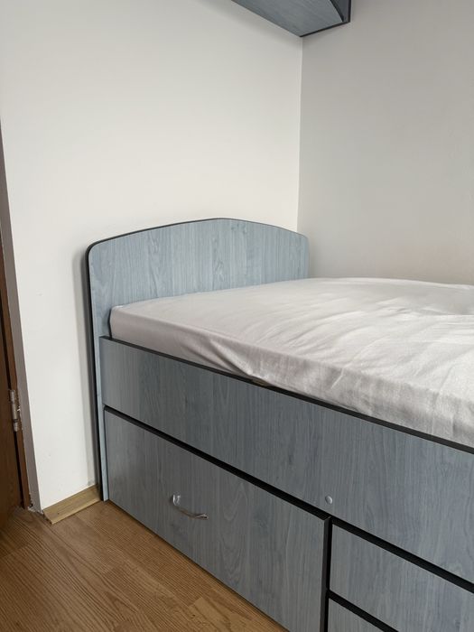 Pat de dormitor pentru o persoana