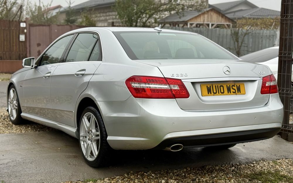 Mercedes E220 AMG Pack-2010-2.2 Diesel-170 CP-Manual 6+1