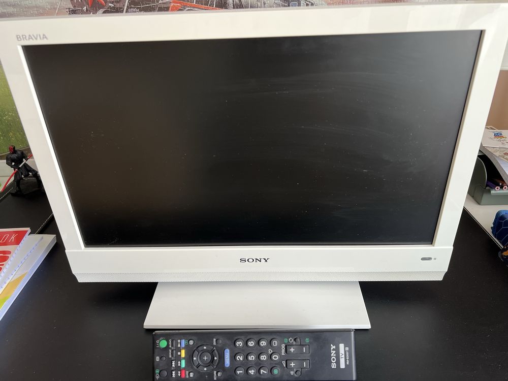 Sony телевизор - 19” перфектен