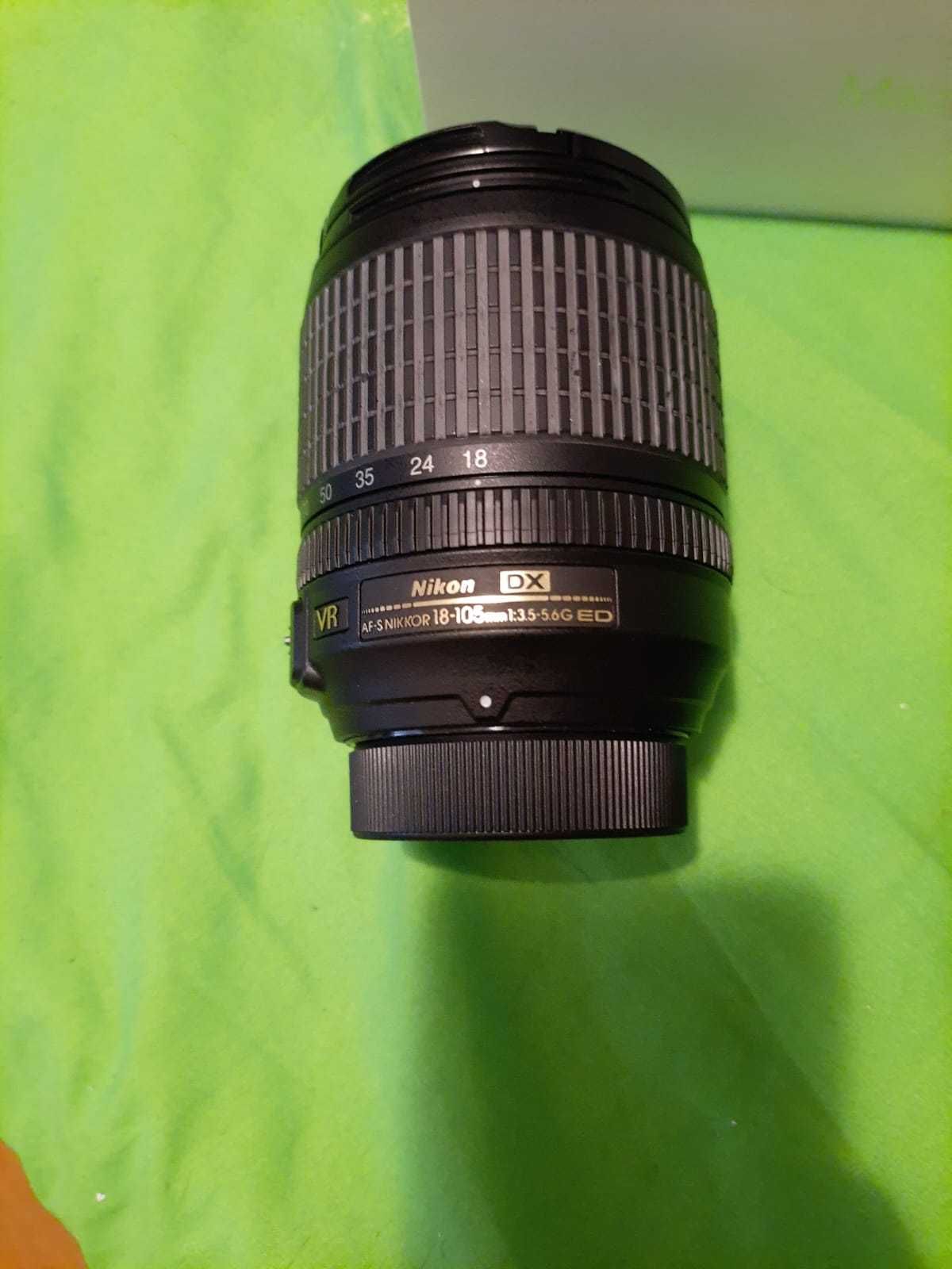 DSLR NIKON D7000 împreună cu două obiective în stare foarte buna 2900