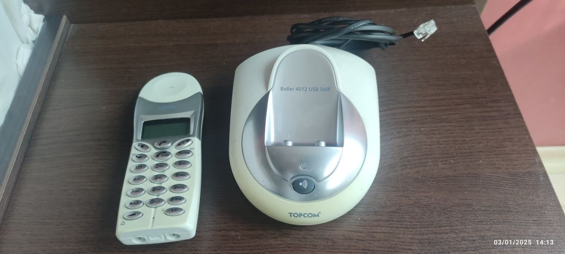 Продавам Skype телефон USB VOIP TomCom