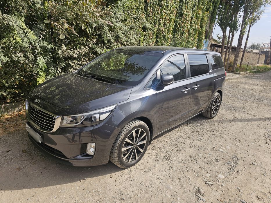 Kia carnival 2017 2.2 dizel 11 mesto