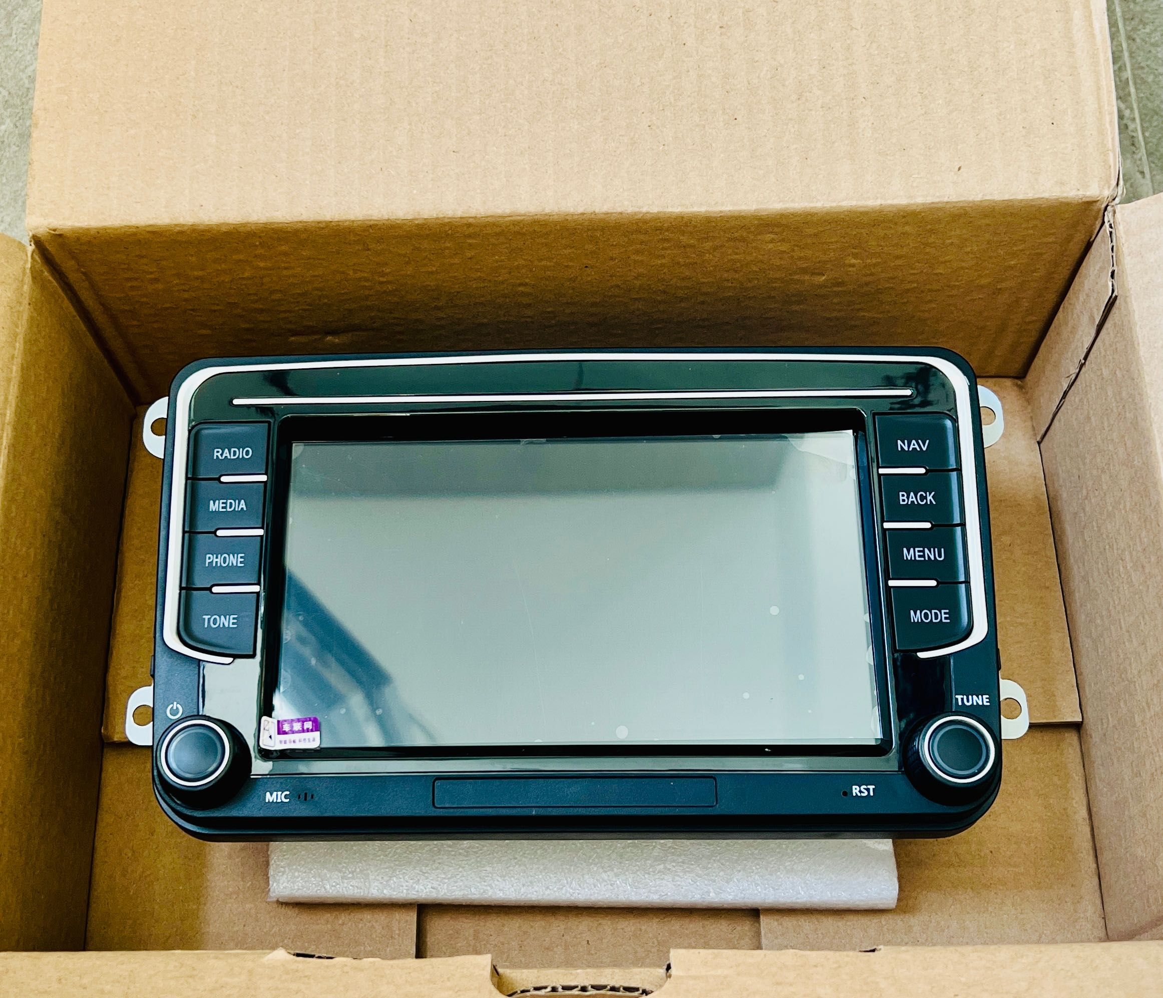 Navigatie Dedicata 7", VW,Golf 5, 6, Passat, Touran, Caddy, 4GB Ram