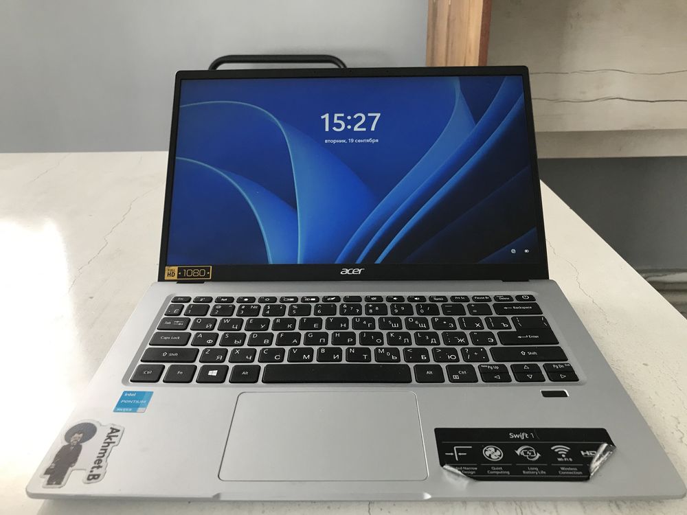 Acer  Swift 1 ноутбук