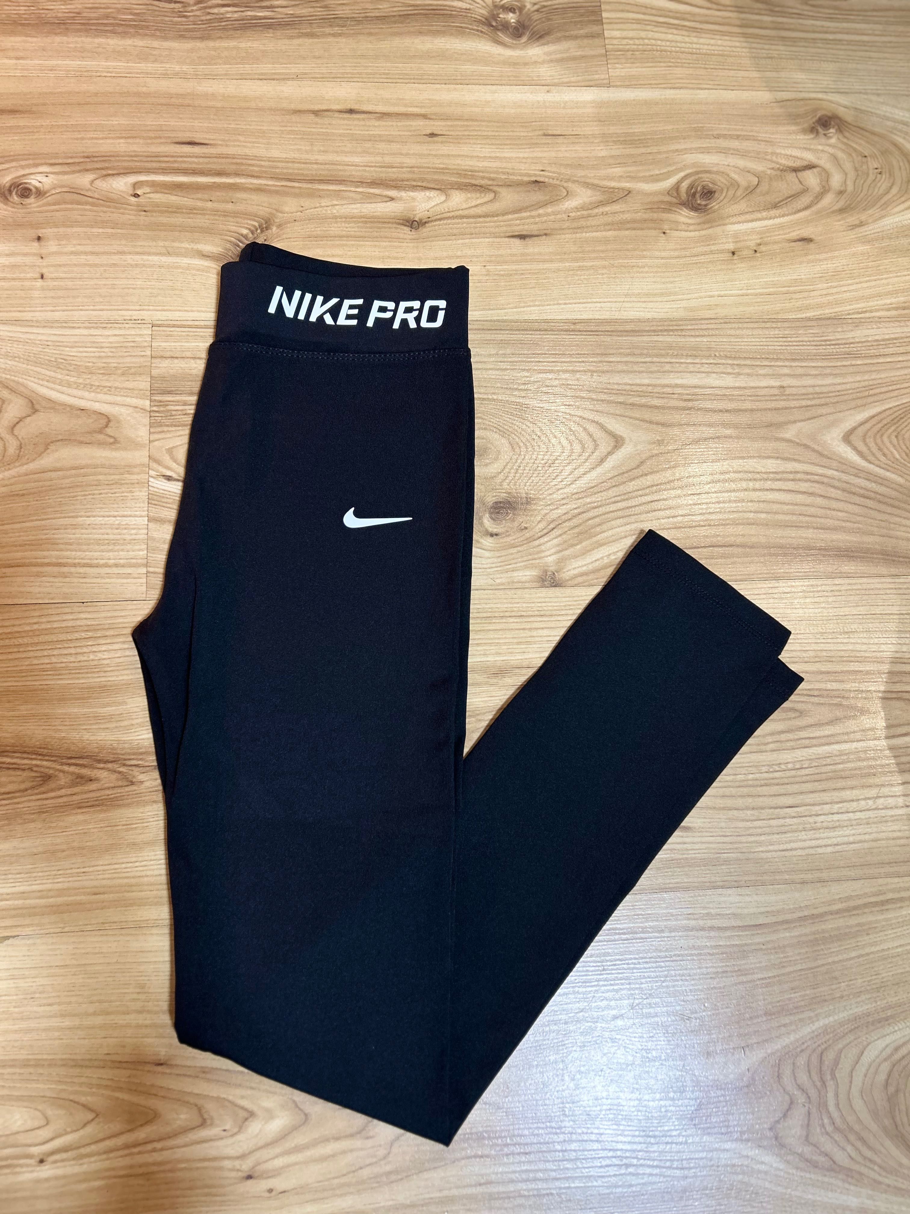 Дамски клинове Nike Pro