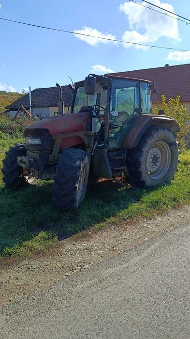 Vand tractor Case MX 90 cu suporti de incarcator