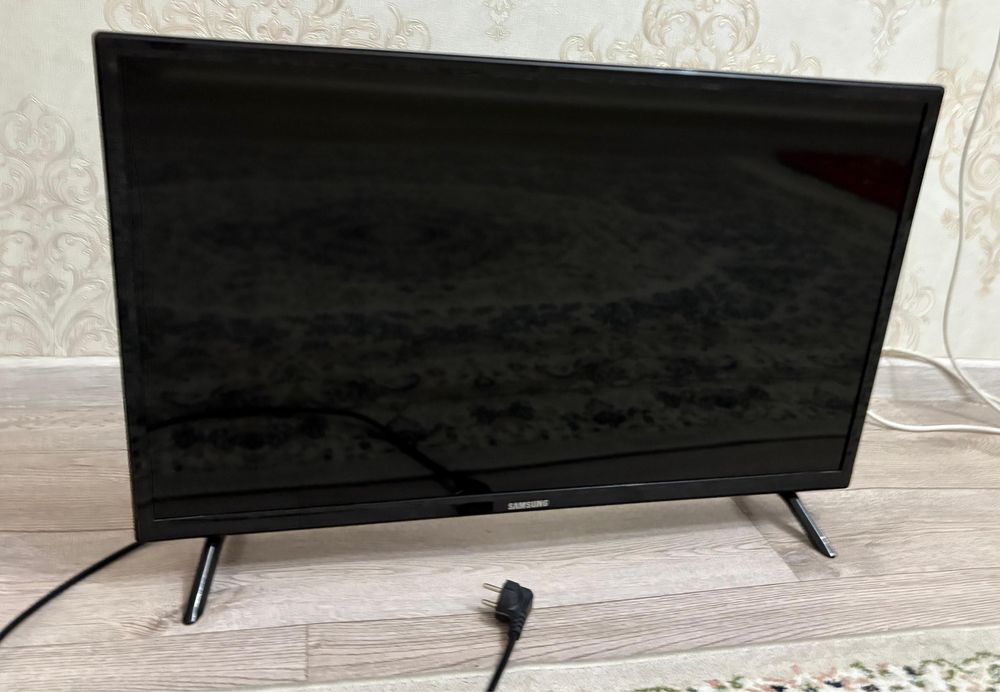 Телевизор Самсунг+ отау тв
