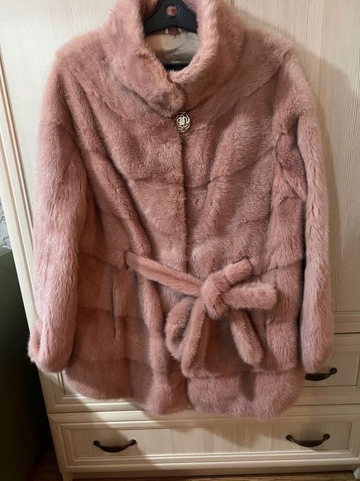 Шуба норка ,состояние отличное