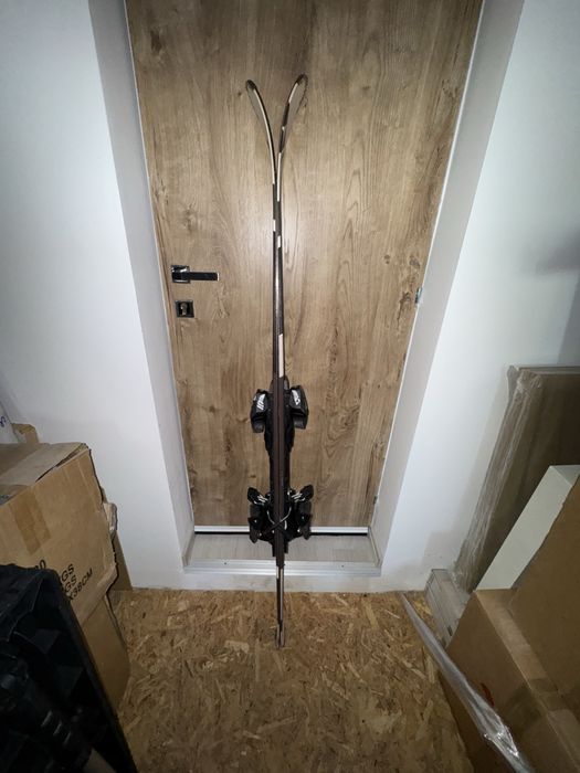 Schiuri Fischer Progressor F15, Negru/Alb, unisex, 160cm