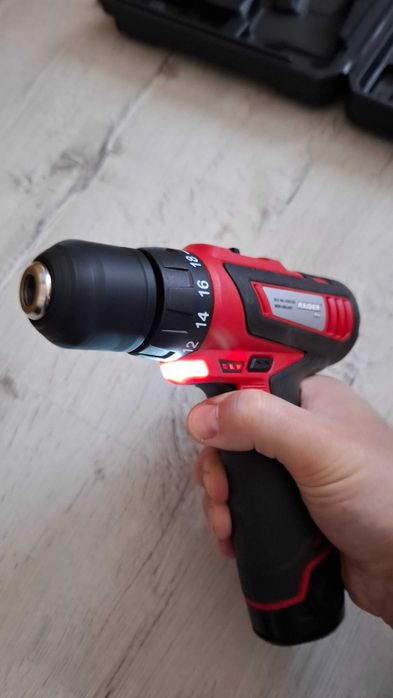 Акумулаторна бормашина RAIDER RD-CDL09T