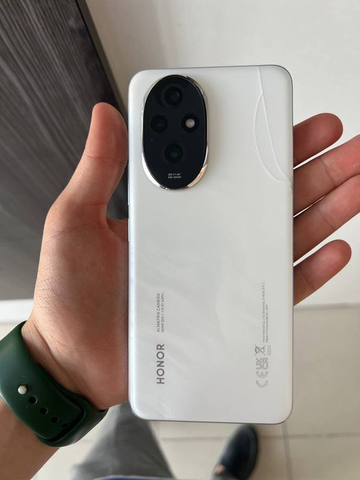 Honor 200 sotiladi