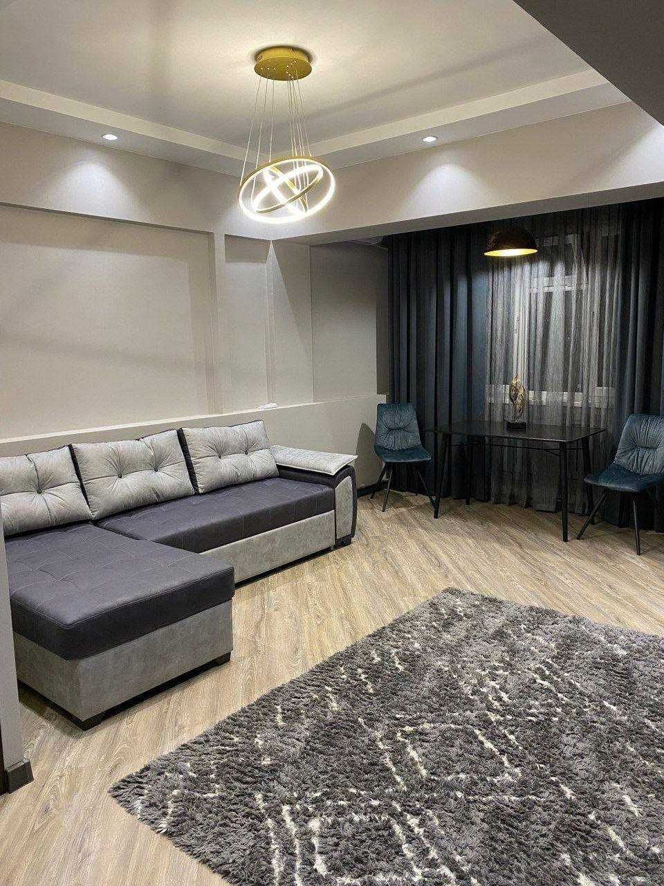 2-х комнатная квартира на Ц-7 (58м2 площ.)  ID: 2984