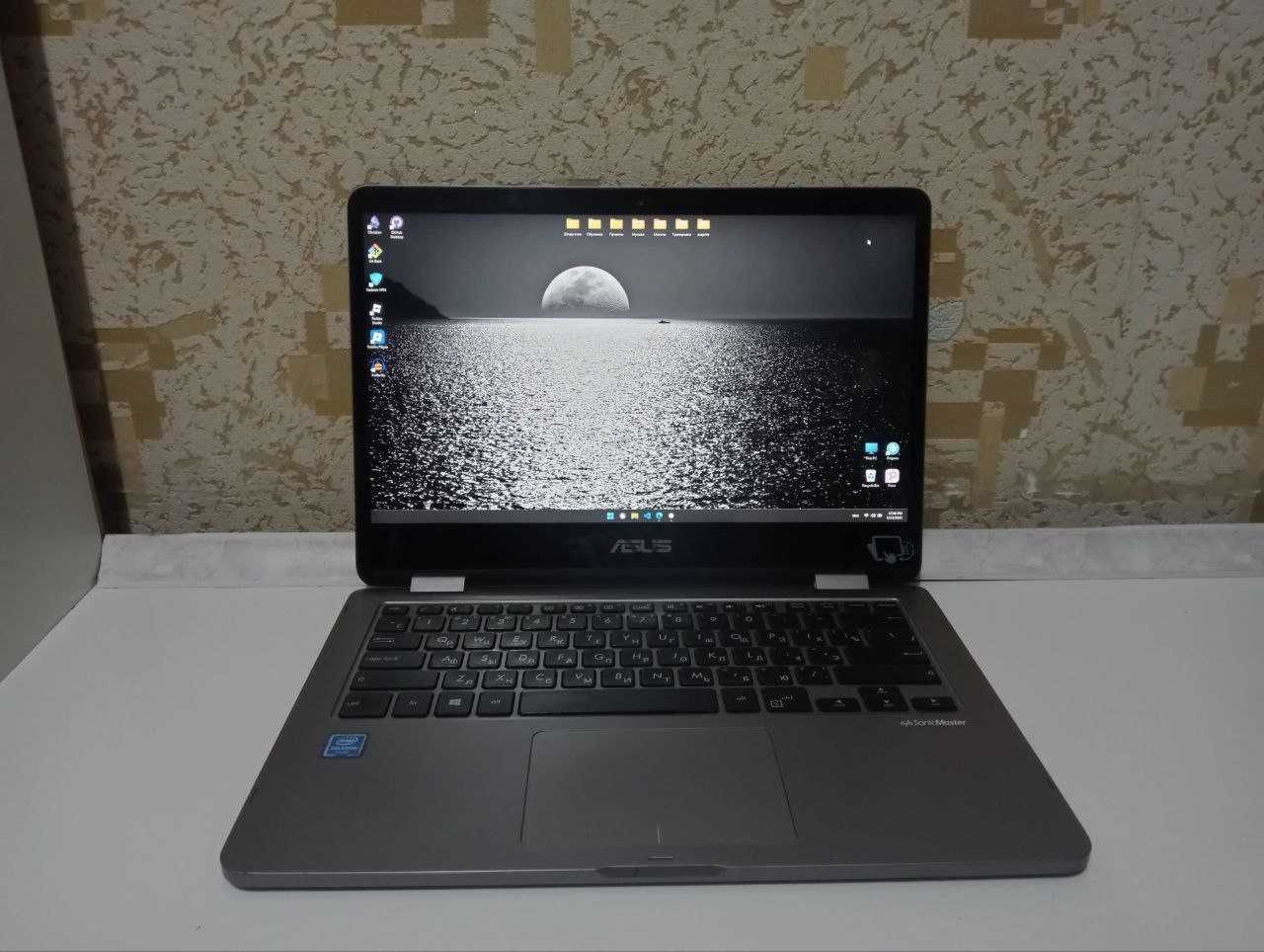 Asus Vivobook Flip TP401M