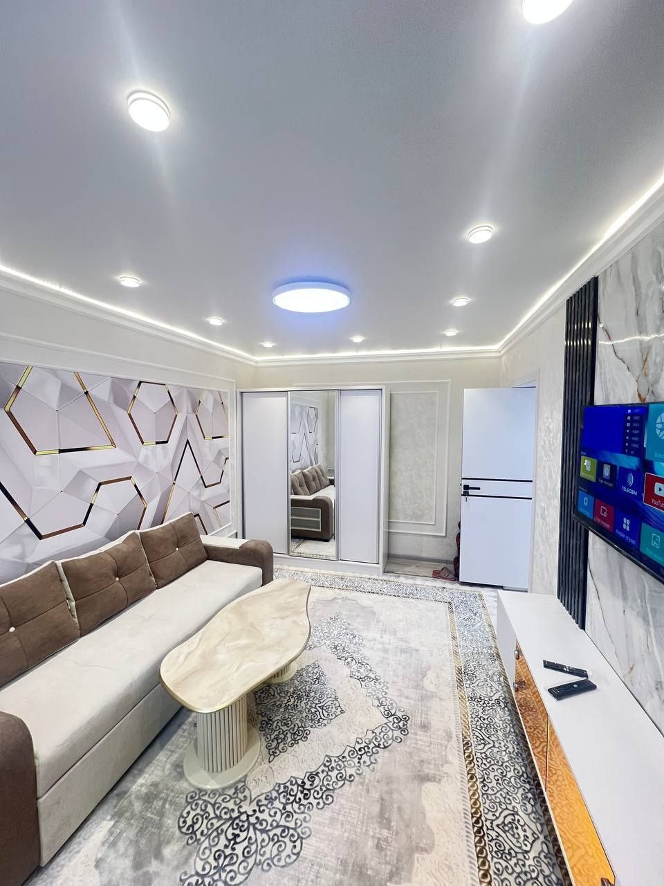 Продаётся квартира Саламатина 1в2/3/5 кирпич