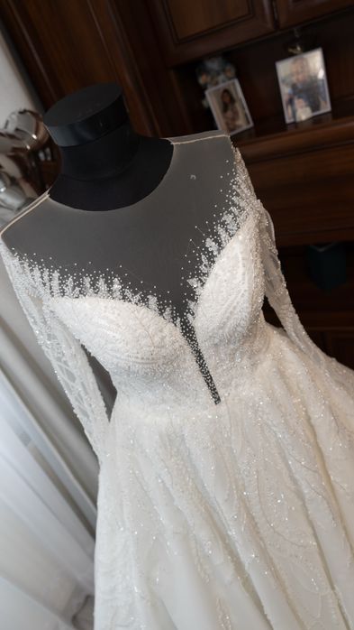 Vand rochie de mireasa