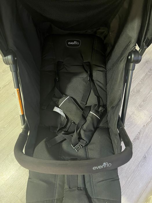 Коляска  evenflo