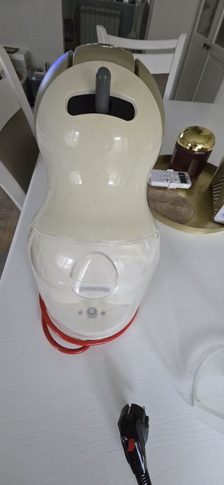 Кафе машини Dolce Gusto