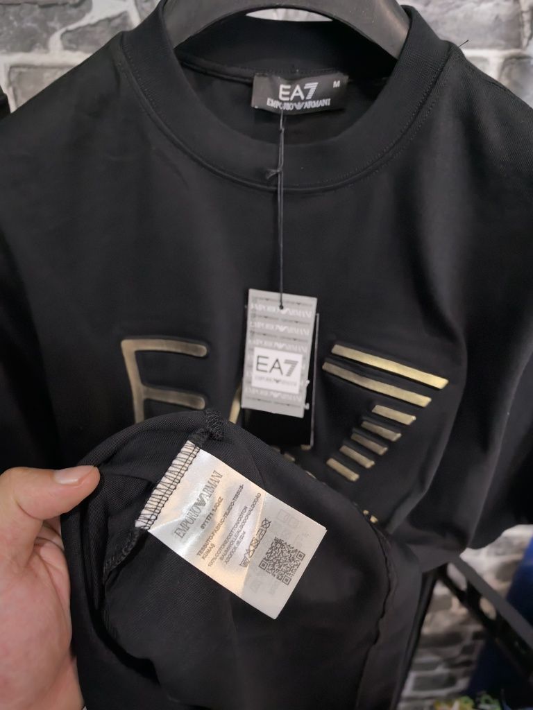 Emporio Armani летен екип
