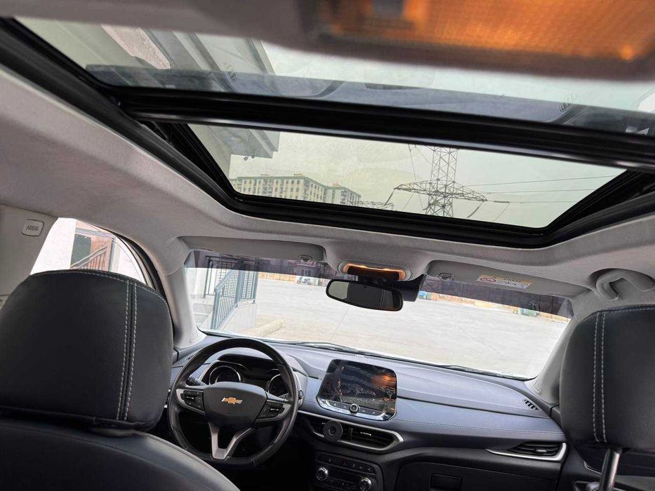 Продаётся трекер 2 премьер