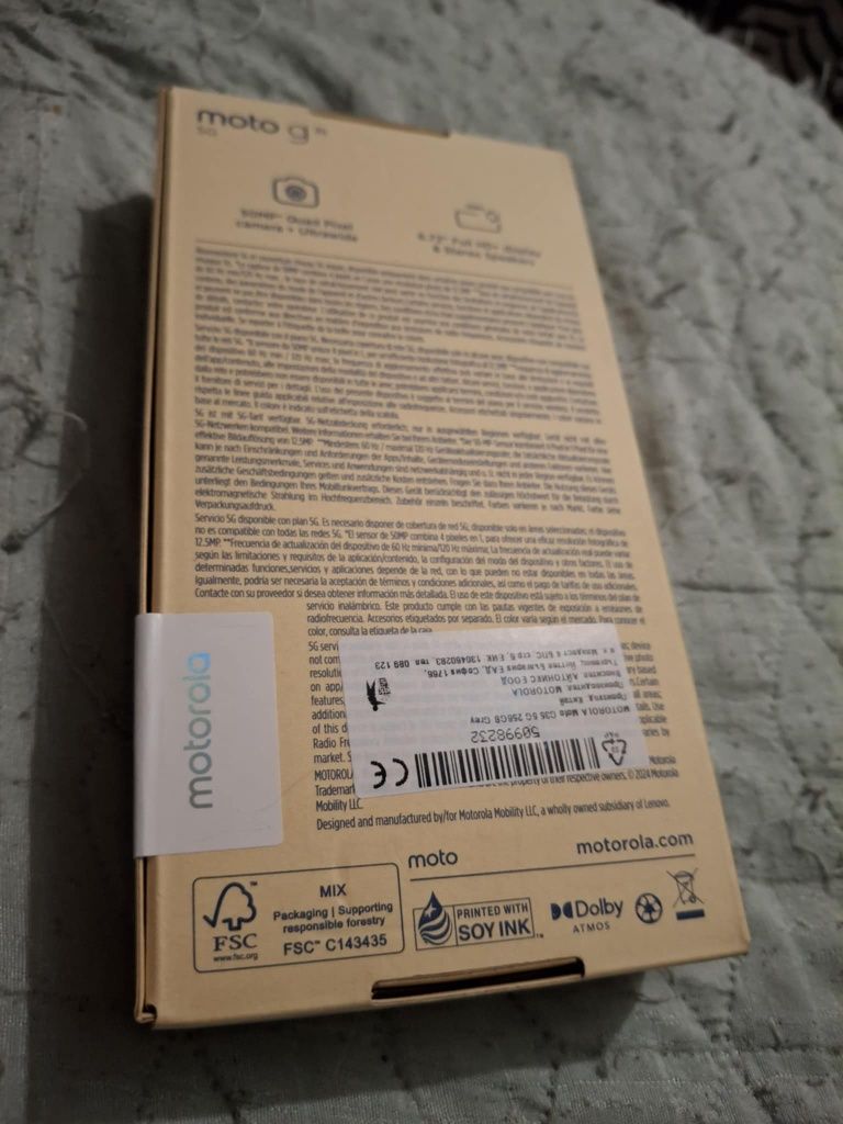 Продавам чисто нов Motorola g 35 5G
