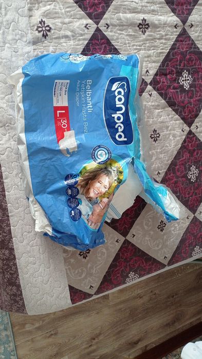 Продам взрослые памперсы 250тг штука.