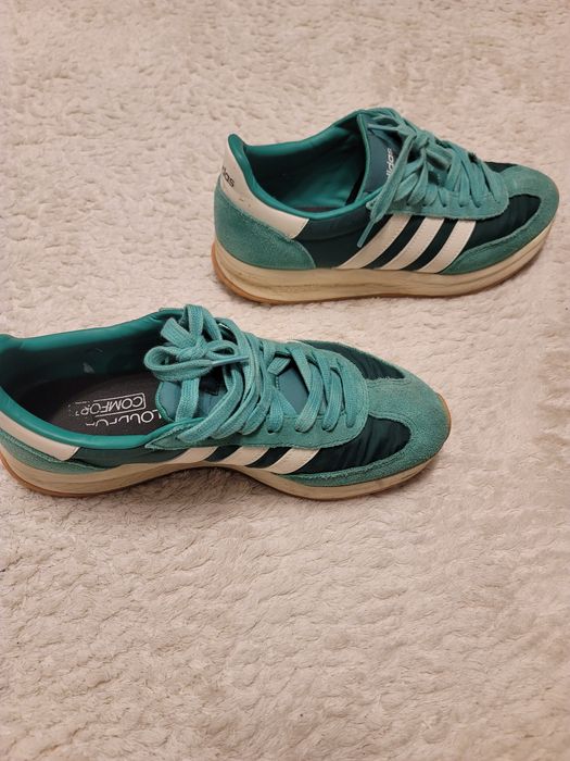 Adidas confort 42 2/3