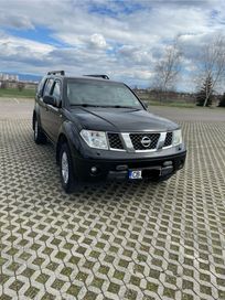 Nissan pathfinder